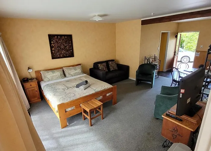 Queenstown Holiday Park Creeksyde